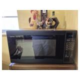 Sharp Carousel Microwave Oven
