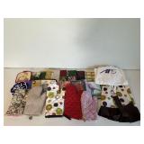 Pot Holders & Aprons