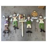 Scarecrow & Autumn Yard Decorations