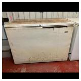 White Westinghouse Chest Freezer