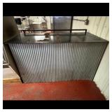 Metal Top Counter with Corrugated Metal Sides