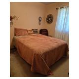 Queen Sized Bed Spread & Pillows