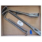 5 Pry Bars / Nail Pullers