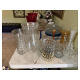 Assorted Glass Vases and Dï¿½cor