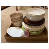 Assorted Dinnerware Set