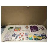 90s Graphic Tees & Sweatshirts