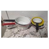 Enamelware Pots & Bowls