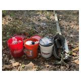 Garden Tools, Sprays & Buckets