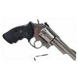 Smith & Wesson 66-2 Revolver