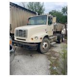 2004 Freightliner FL112 Day Cab Tractor