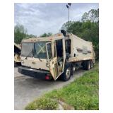 2005 Crane Carrier Corp LET2 Packer