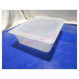 LOT, 8 PCS PLASTIC 1/2 SIZE INSERTS W/ LIDS