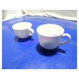 LOT, NEW 5BOX(60PC) V&B ASST SIZE MUGS  NOTES