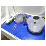 LOT, 1 BIN ASST KITCHEN SUPPLIES  NOTES!