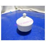 LOT, NEW 3BOX(18PC) V&B SUGAR BOWL W/ LID