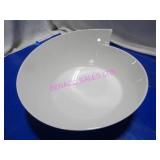 LOT, NEW 2PC V&B 14"D 152OZ SALAD/SOUP BOWL