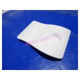 LOT, NEW 6BOX(36PC) V&B SMALL PARTY PLATE NOTES