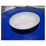 LOT, 20PCS 9"D WORLD DEEP PLATES