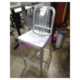 10X, ALUMINUM HI-TOP BAR STOOLS