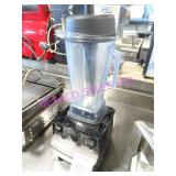 1X, VITAMIX XM0101 T/T BLENDER W/ JUG