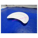 LOT, 4 BOX (48PC) V&B 8" CRESCENT SALAD PLATE