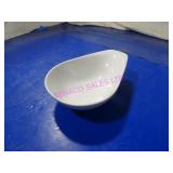 LOT, 16PC KAHLA 7" BOWLS W/ SHORT HANDLE