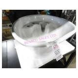 1X, WHITE PORCELAIN SALON BACK WASH SINK NOTES