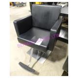 1X, STEEL BASE, ADJ HEIGHT SALON CHAIR
