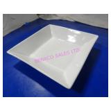 LOT, 17PC 11.5" MAXWELL WILLIAMS SQUARE PLATTER