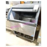 1X, SCOTSMAN CU2026MA-1A S/S ICE MACHINE NOTE