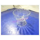 LOT, 16PC 5"D GLASS FOOTED DESSERT BOWLS