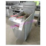 1X, IKON S/S 40LB DEEP FRYER W/ BASKETS NOTES!