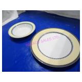 LOT, NEW 3BOX(30PC) V&B ASST STYLE PLATES & BOWLS