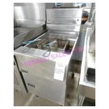 1X, PITCO SG18 S/S 65LB DEEP PRYER W/ BASKETS