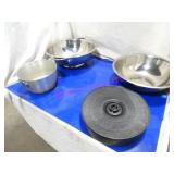 LOT, 9 PCS ASST KITCHEN SUPPLIES  NOTES!