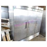 1X, 78"X84"T TRUE T-72 3DR S/S PORTA COOLER