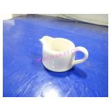 LOT, NEW 4BOX(46PC) V&B 3.4OZ SAUCE BOAT