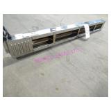 1X, BLUE FLAME SW-48 46.5' S/S HEAT BAR