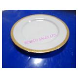 LOT, NEW 1BOX(24PC) PATRA 10.75"D FLAT PLATE