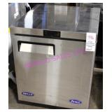 1X, 27.5"X30" ATOSA U/C FREEZER, 1 DR. S/S. PORTA