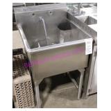 1X, 24"X26" 1 WELL SINK S/S W/ TAPS + FAUCET