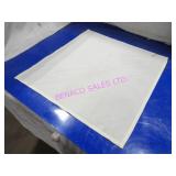 LOT, 1 BIN (70PCS) CREAM COLOR LINEN NAPKINS