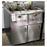 1X, WELLS DEEP FRYER 2 WELL, ELEC. FS-1725 30"X32"