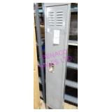 1X, 66"T GREY SINGLE LOCKER
