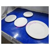 LOT, NEW 4BOX(23PC) V&B ASST SIZE FLAT PLATE