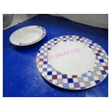 LOT, NEW 4BOX(21PC) V&B ASST SIZE PLATES NOTES!