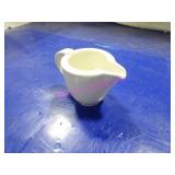 LOT, NEW 8BOX(48PC) V&B 3.4OZ CONE CREAMER