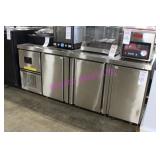 1X, 73"X70" U/C COOLER, 3DR. S/S. BNC18L3F-A