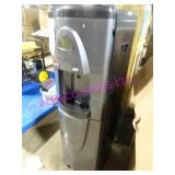 1X, GLOBAL WATER G3 41.5"T FILTER WATER DISPENSER