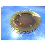 LOT, 31PC 9.5"D AMBER COLOR GLASS PLATES